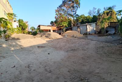 0.5 ac Commercial Property with Service Charge Included at Links Road
