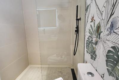 Studio Apartment with En Suite in Mombasa Road - 4