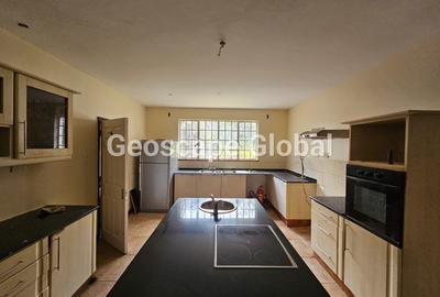 4 Bed House with En Suite in Karen - 4