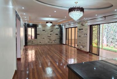 5 Bed Villa with En Suite at Lavington - 4