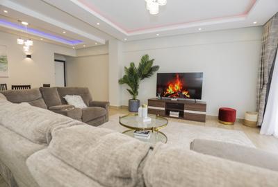 Serviced 3 Bed Apartment with En Suite in Kilimani