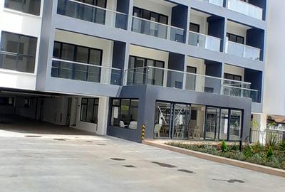 1 Bed Apartment with En Suite at Lavington - 2