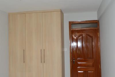 4 Bed Apartment with En Suite in Parklands - 4