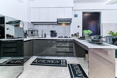 1 Bed Apartment with Swimming Pool in Valley Arcade - 4