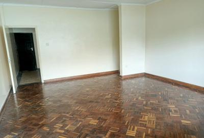 3 Bed Apartment with Parking in Kilimani