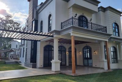 5 Bed Villa with En Suite at Loresho - 2