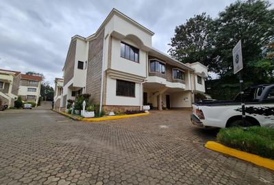 4 Bed Townhouse with En Suite at Westlands - 3