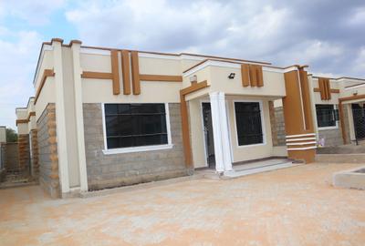 3 Bed House with En Suite at Yukos