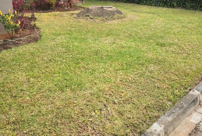 4 Bed House with En Suite at Ridgeways Lane - 3