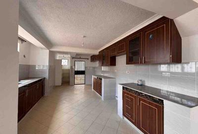 4 Bed Townhouse with En Suite in Muthaiga - 4