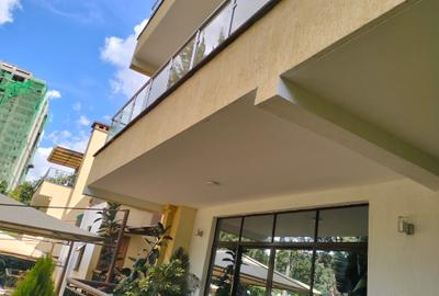 5 Bed Townhouse with En Suite in Kileleshwa - 3