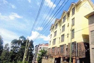 2 Bed Apartment with En Suite in Ruaka