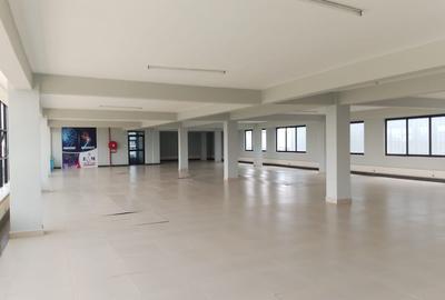 Office with Lift in Tatu City