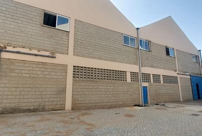 Warehouse with Parking in Eastern ByPass