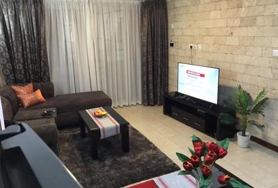 Furnished 1 Bed Apartment with En Suite at Wood Avenue - 3