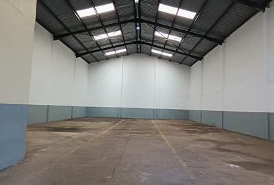 5,000 ft² Warehouse with Service Charge Included in Mombasa Road - 2