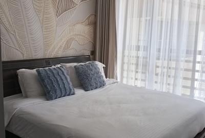 1 Bed Apartment with En Suite in Riverside