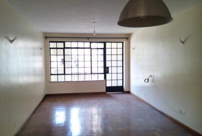 2 Bed Apartment with En Suite at Riverside Drive