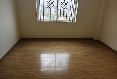 2 Bed Apartment with Gym in Kilimani - 3