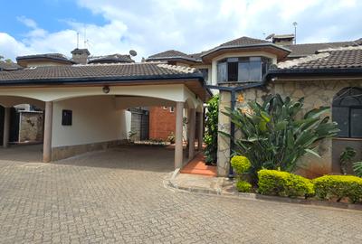 4 Bed Townhouse with En Suite at Lavington Ndoto Road - 4