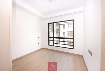 2 Bed Apartment with En Suite at Riverside - 3