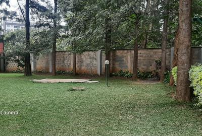 5 Bed Townhouse with En Suite in Lavington