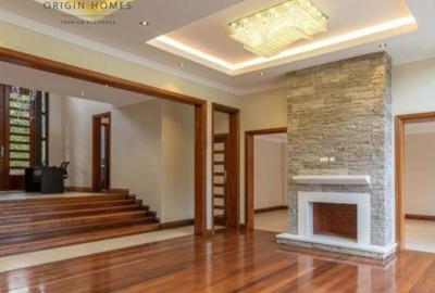 5 Bed Townhouse with En Suite at Karen