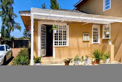 2 Bed House with Garden in Karen