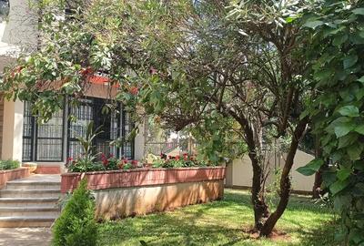 5 Bed Townhouse with Staff Quarters in Lavington - 2