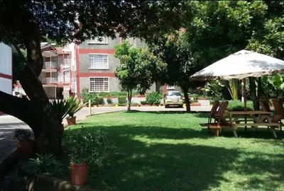 Serviced 1 Bed Apartment with En Suite at Kilimani - 2