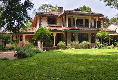 5 Bed House with En Suite in Nyari - 3