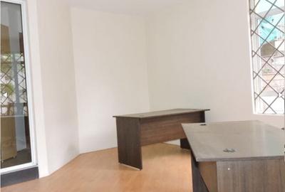 4,000 ft² Office with Backup Generator at Riverside - 4