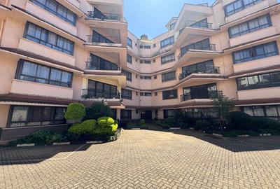 3 Bed Apartment with En Suite in Rhapta Road