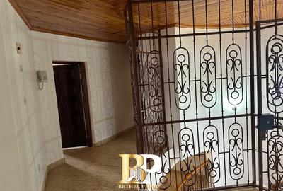 4 Bed House with En Suite in Karen