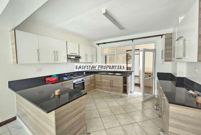 2 Bed Apartment with En Suite in Westlands Area - 3