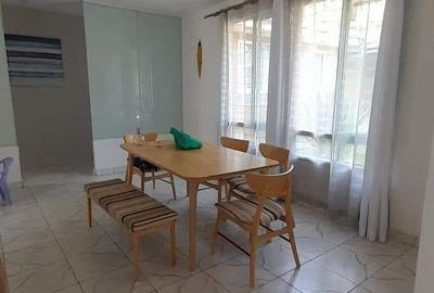 4 Bed House with En Suite in Spring Valley