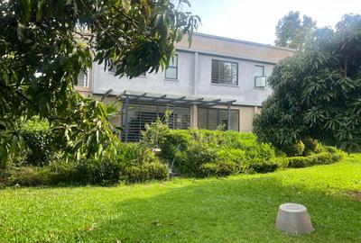 4 Bed Townhouse with En Suite in Runda
