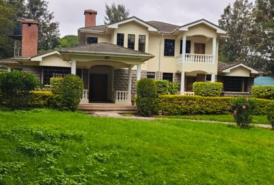 4 Bed House with En Suite at Kcb Karen