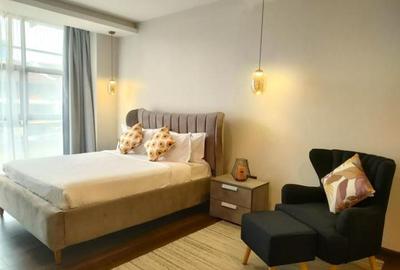 3 Bed Apartment with En Suite in Brookside