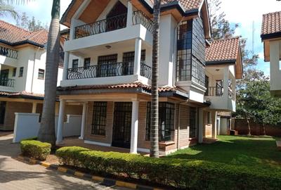 4 Bed Townhouse with En Suite in Lavington