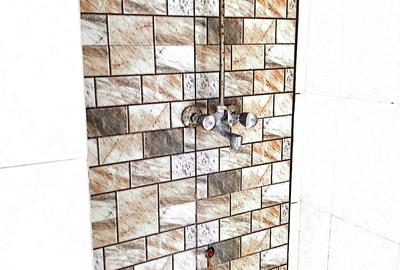 5 Bed House with En Suite at Serena Beach - 4