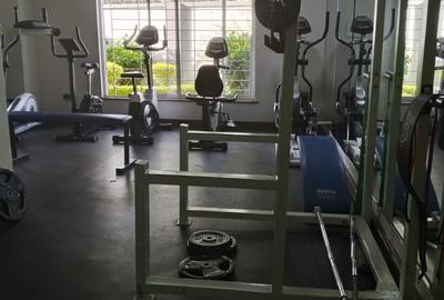 Serviced 2 Bed Apartment with Swimming Pool in Kiambu Road - 4