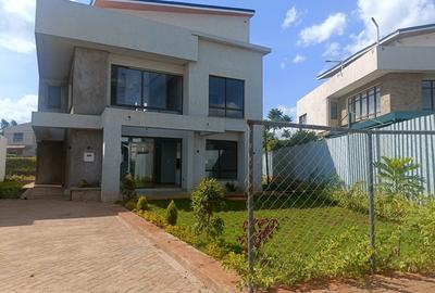 4 Bed Townhouse with En Suite at Off Kiambu Road