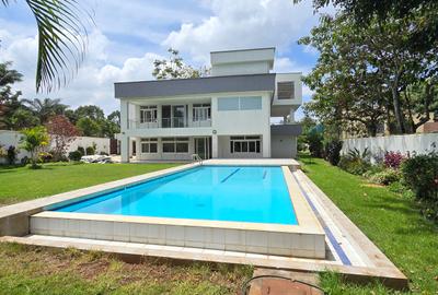 5 Bed House with En Suite at Runda Road - 2