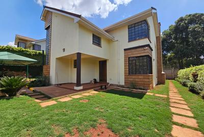 4 Bed Townhouse with En Suite in Kitisuru