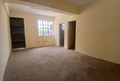 7,200 ft² Warehouse with Parking in Embakasi - 3