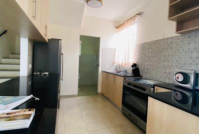 4 Bed Townhouse with Swimming Pool at Gataka Road - 4