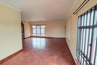 3 Bed Apartment with En Suite in Kilimani