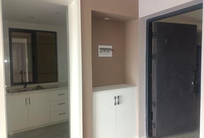 2 Bed Apartment with En Suite in Kilimani