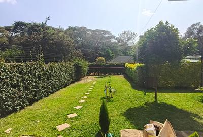 5 Bed House with En Suite at Hardy - 2